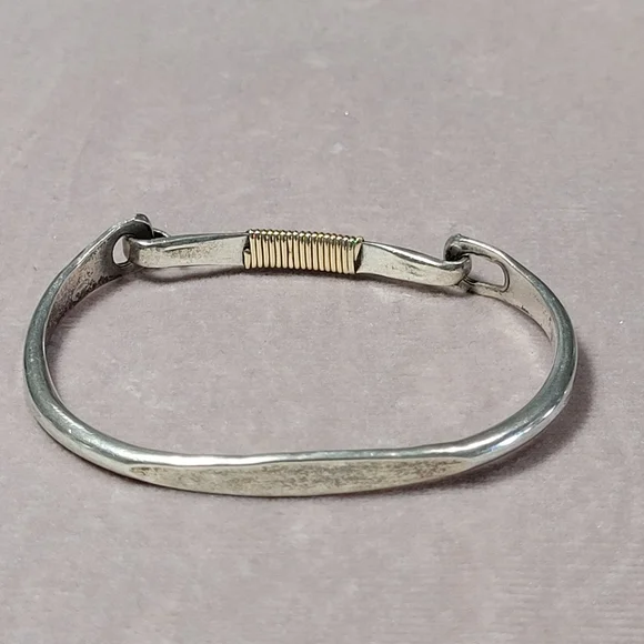 Small Cuff/Bracelet - Picture 10 of 12